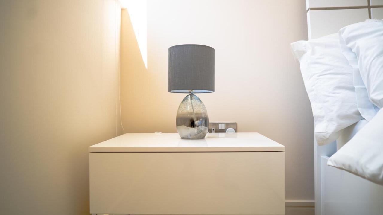 Comfy Spacious Apartment In Canary Wharf Londýn Exteriér fotografie