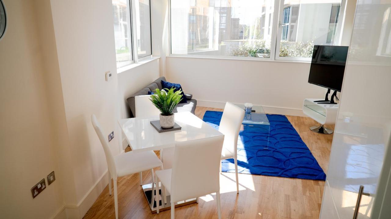 Comfy Spacious Apartment In Canary Wharf Londýn Exteriér fotografie